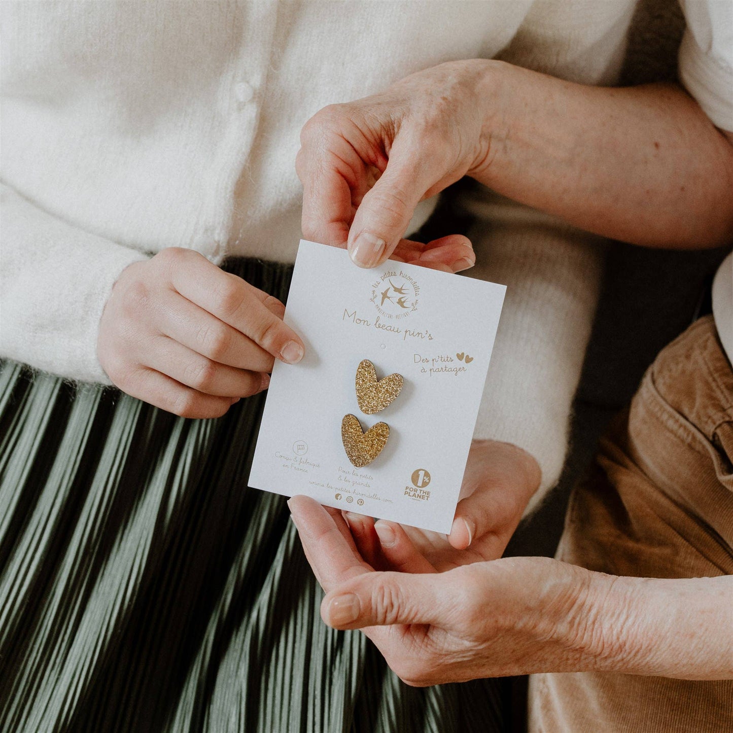 Pin's en paillettes - Coeur à partager