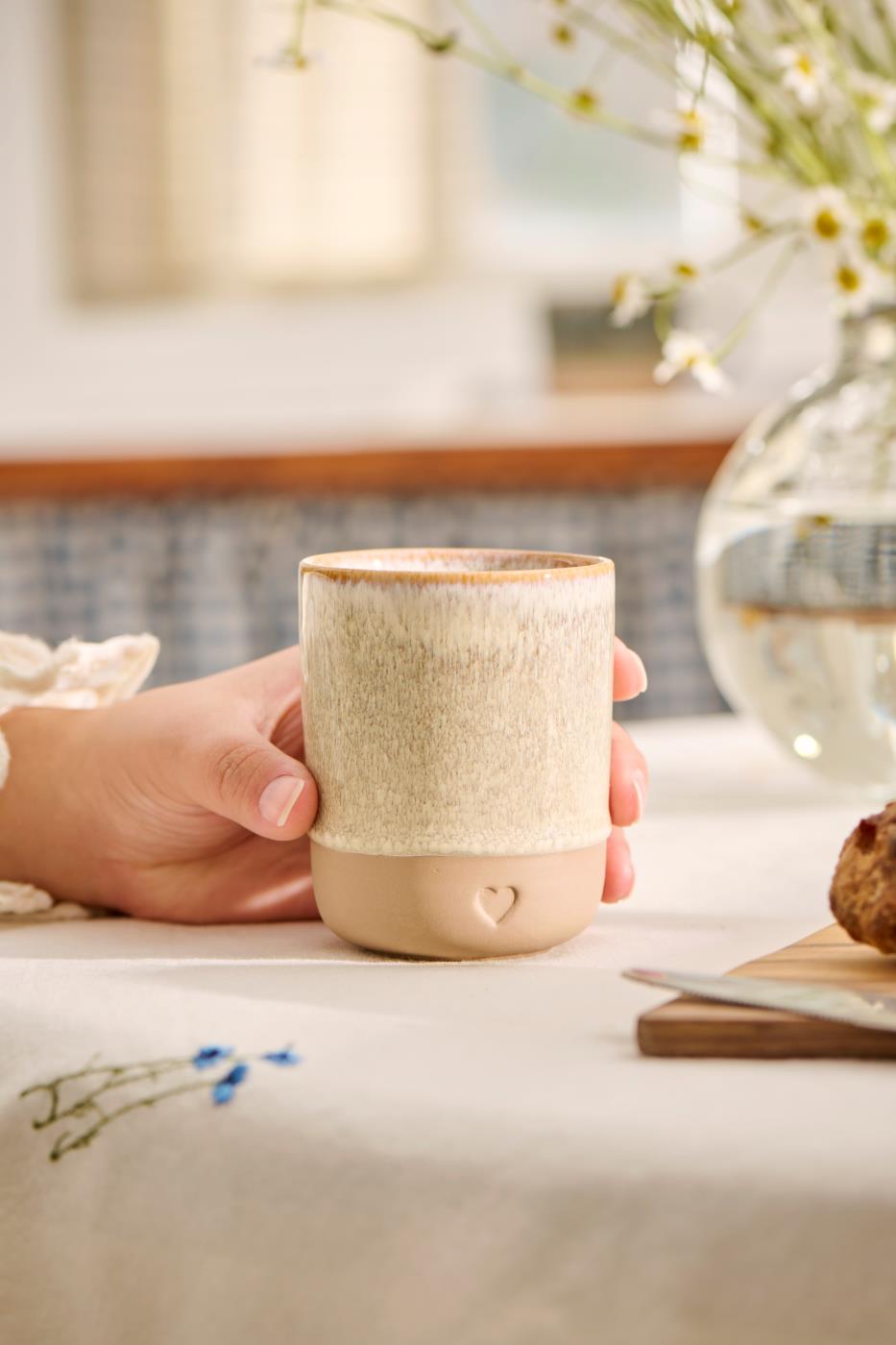 Mug sans anse Coeur argile