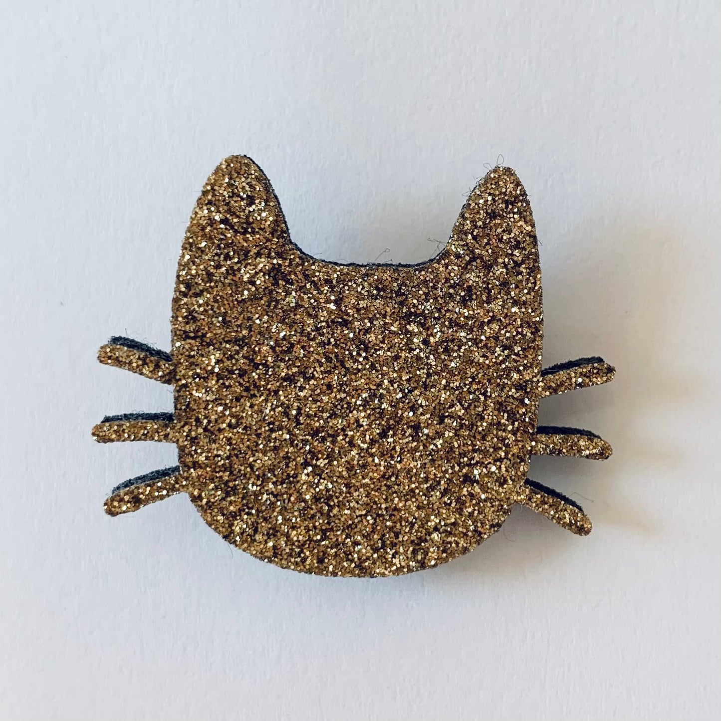 Broche en paillettes - Chat moustaches