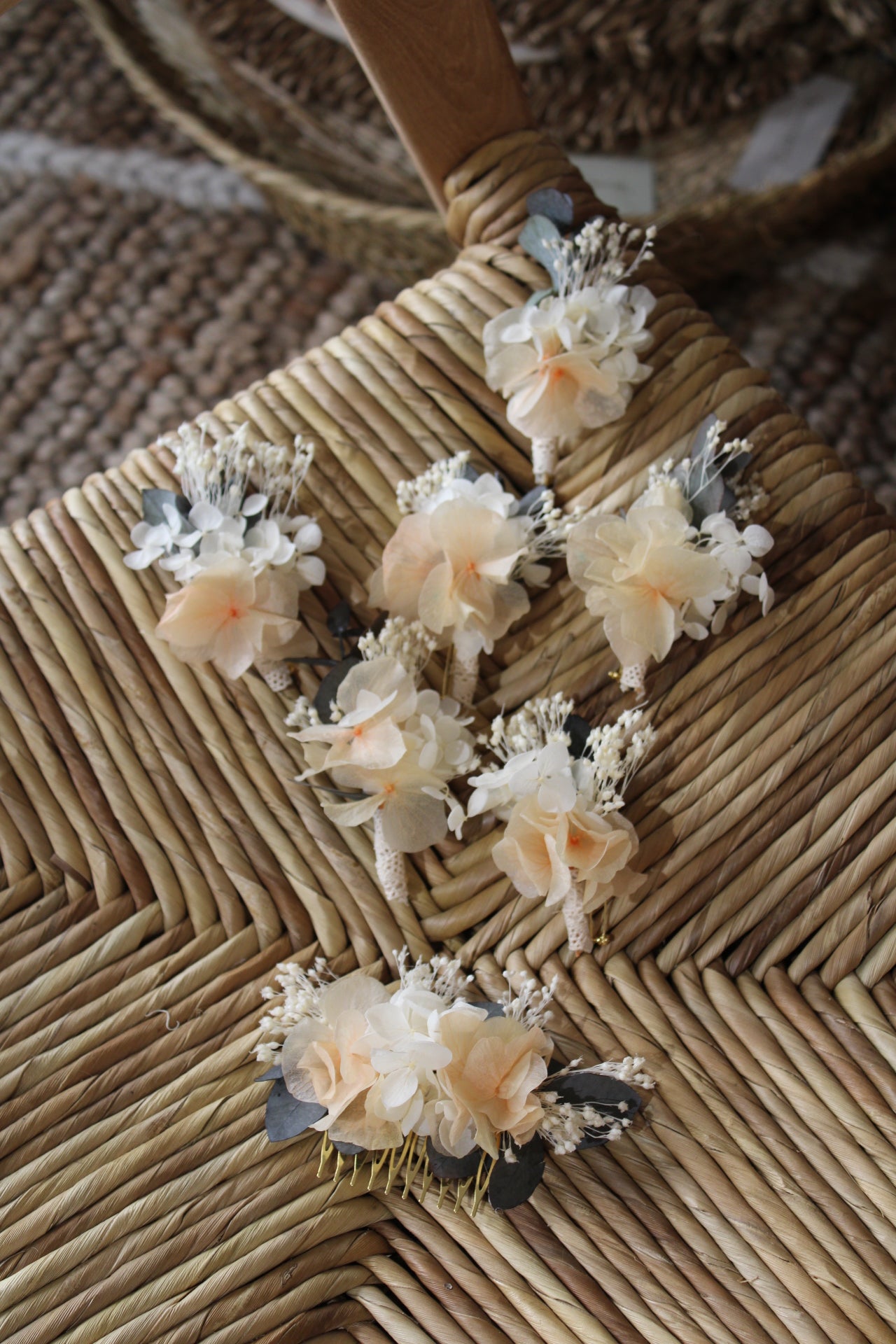 Boutonnière fleurs séchées