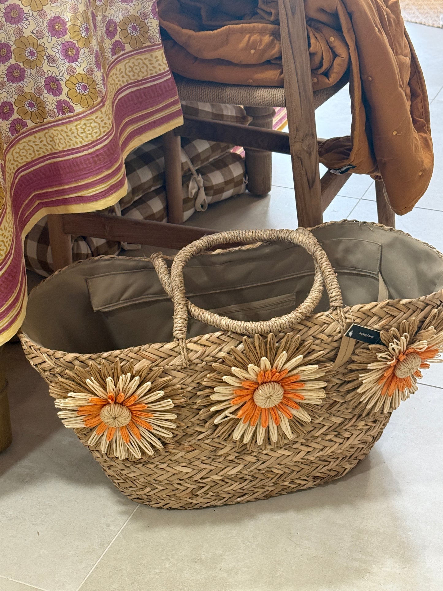 Panier fleurs orange