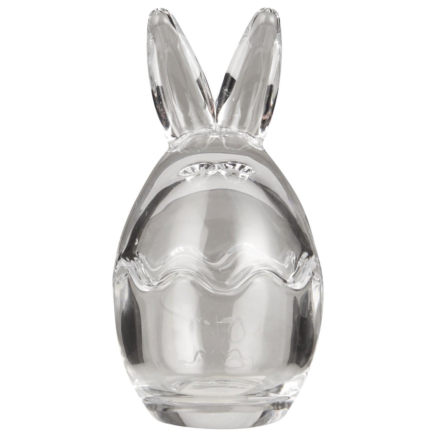 Oeuf de Pâques avec oreilles de lapin en deux parties