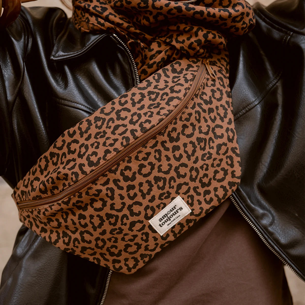 Sac banane adulte coton - Léopard coeur, Amour toujours marron