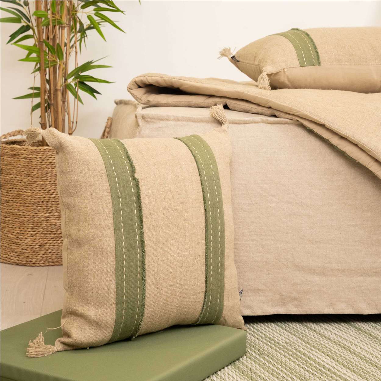 Coussin AMBIANCE bronze 45X45cm