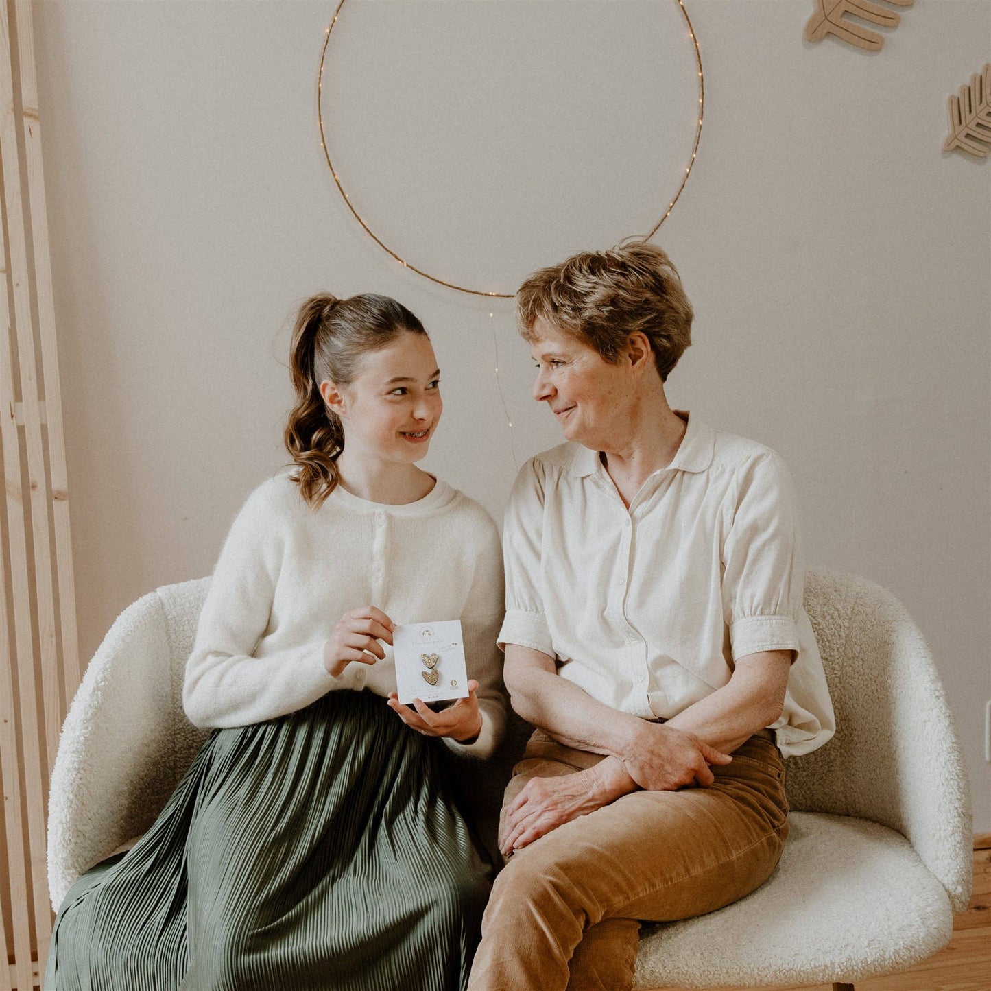 Pin's en paillettes - Coeur à partager