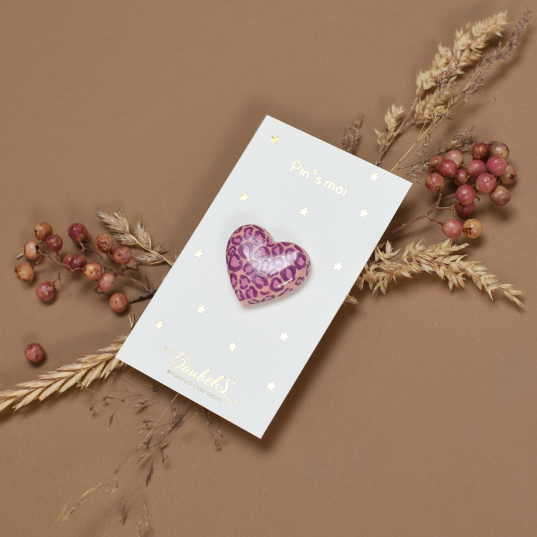 Pin's Coeur Léopard - en porcelaine