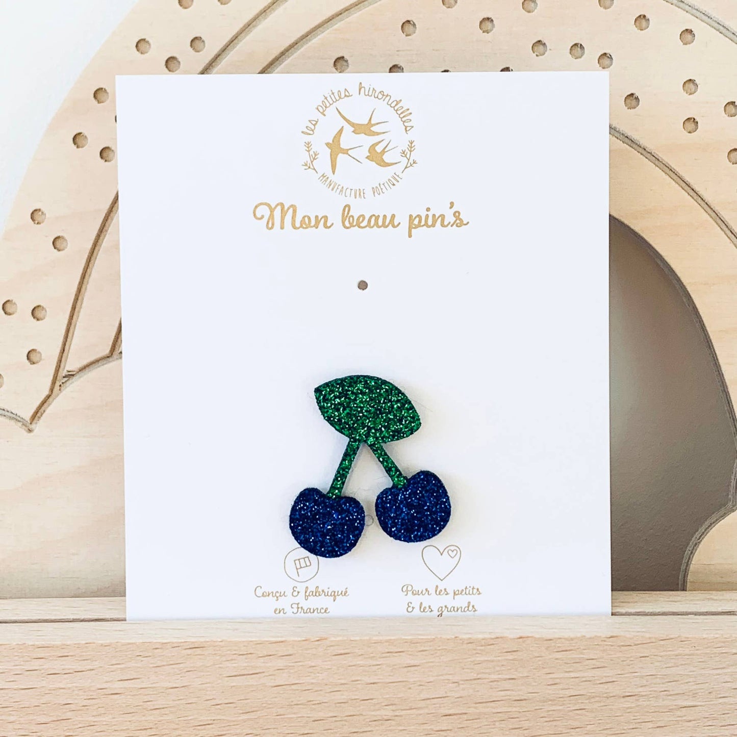Pin's - Cerise