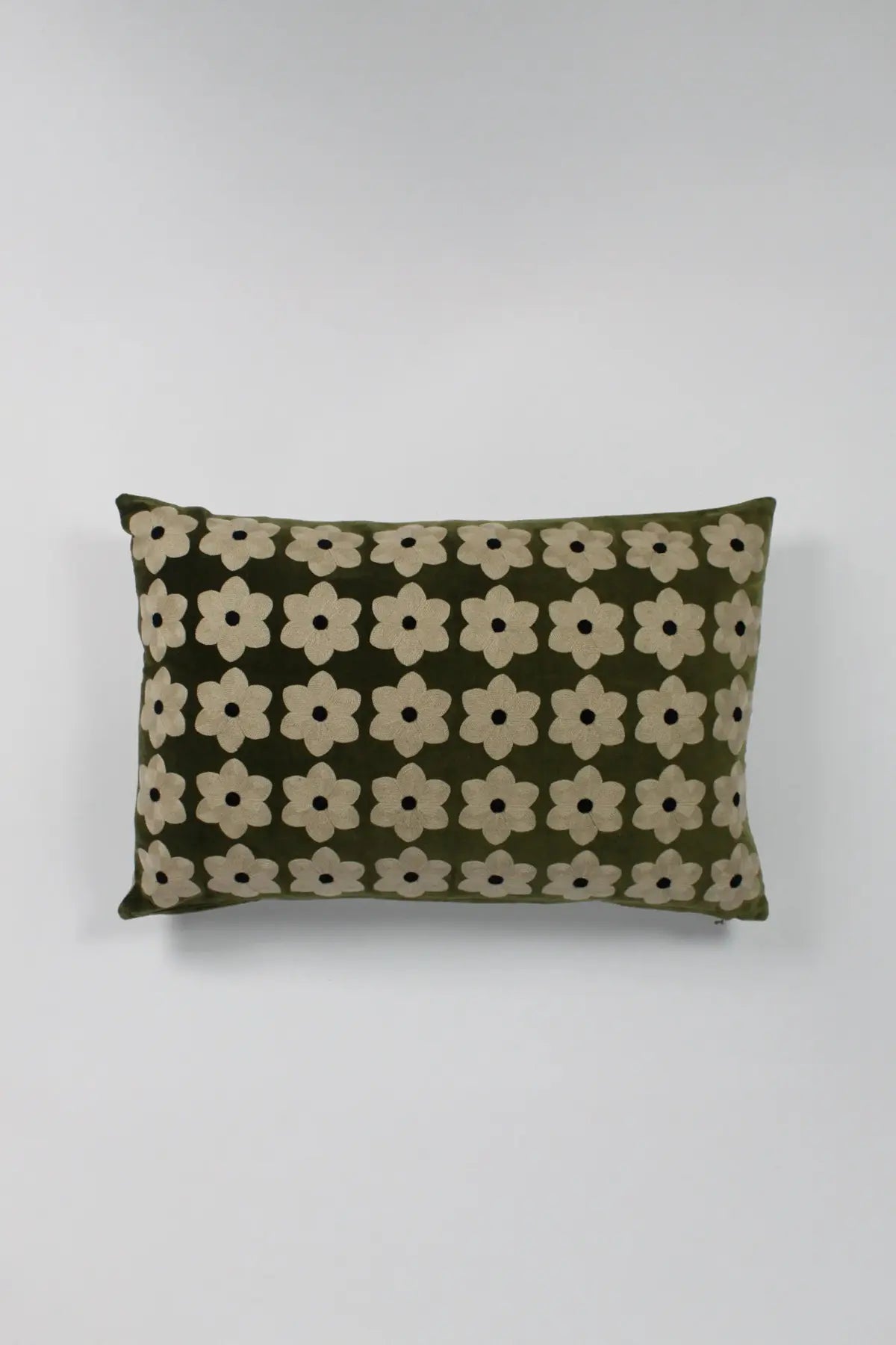 Coussin Daisy vert mousse 40x60