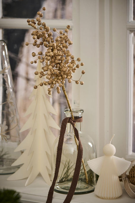 Branche avec perles en bois faites à la main