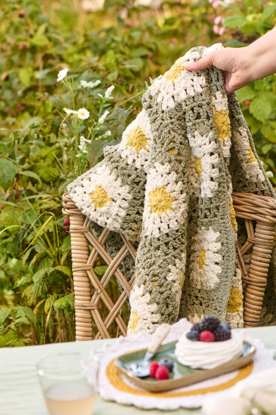 Jeté crocheté vert