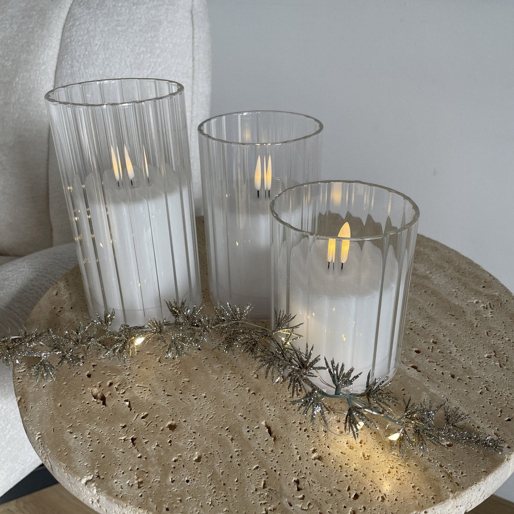 3 bougies LED dans verres cotes plates blanc - télécommande (à piles)
