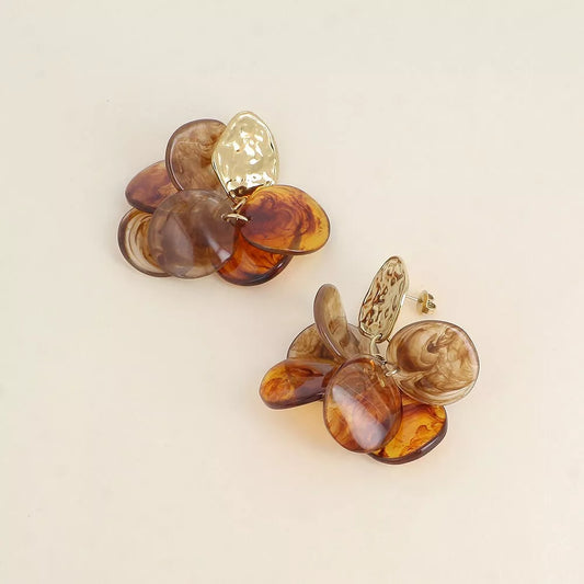 Boucles pétales marron