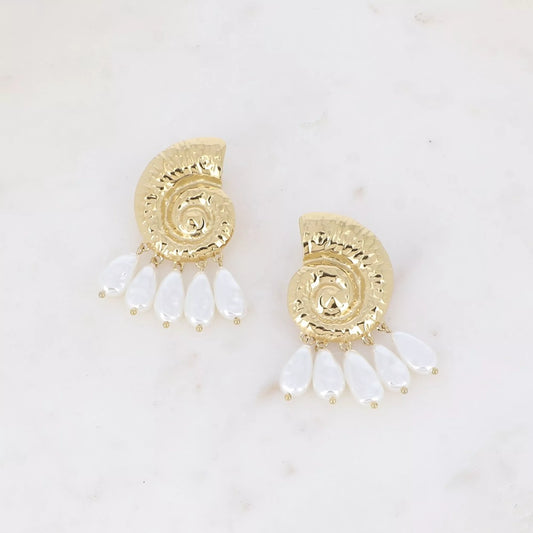 Boucles pendantes - coquillage escargot blanc