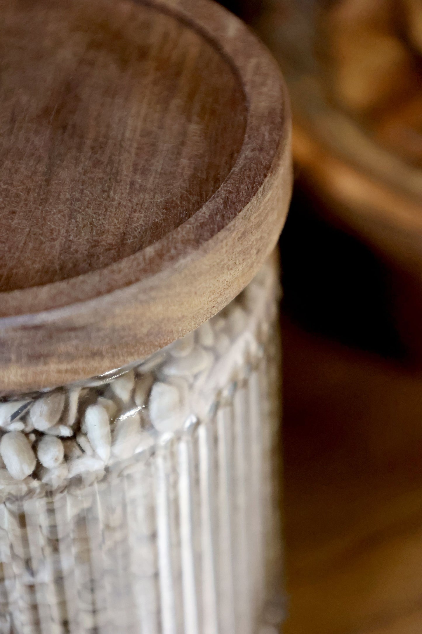 Bocal de stockage avec motif de bordure perlée