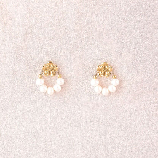 Boucles puces - fleur et perles d'eau douce