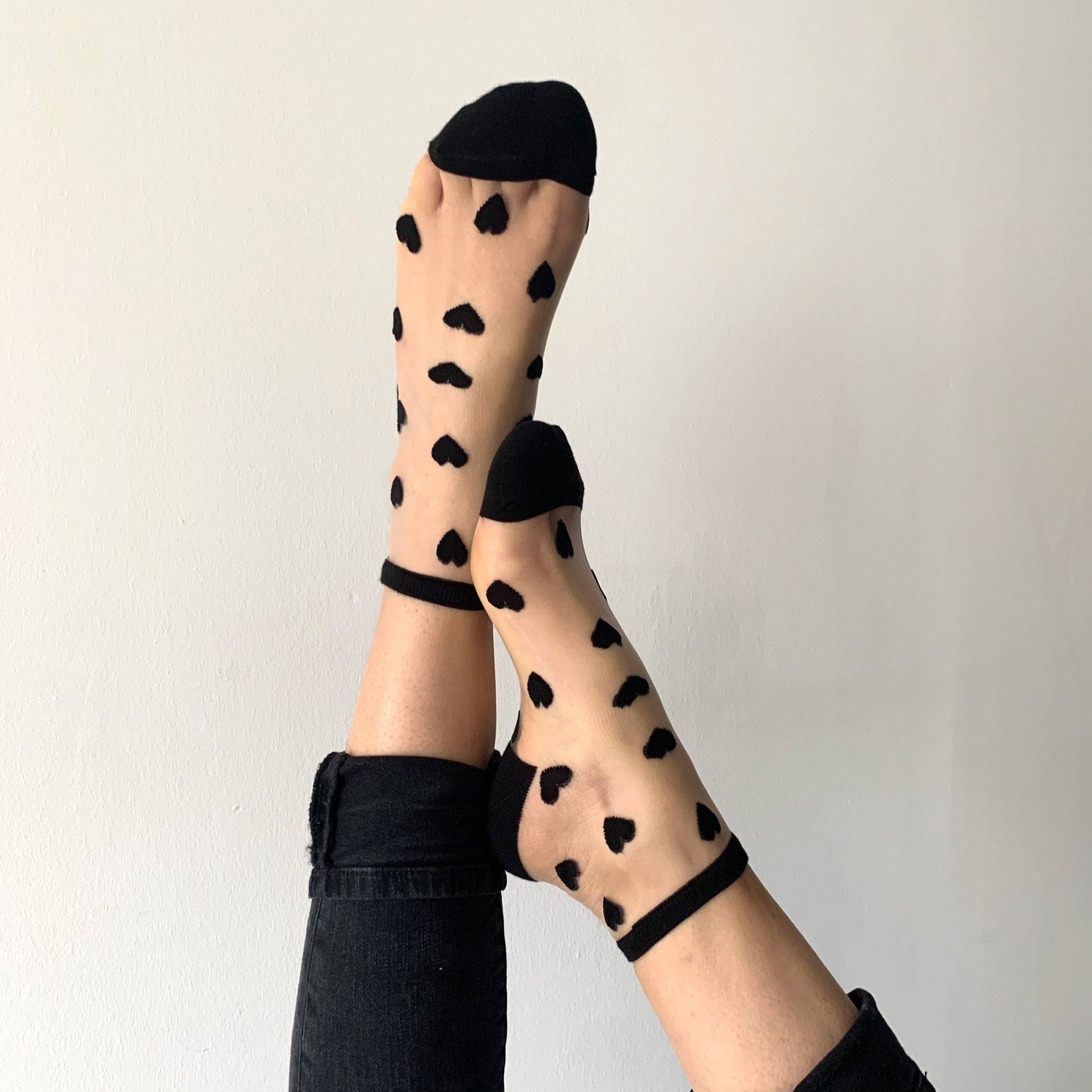 Chaussettes coeurs noir - socquettes LAURE