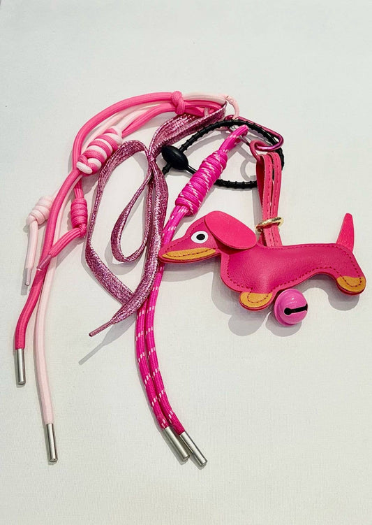 Porte-clés décoratif chien rose