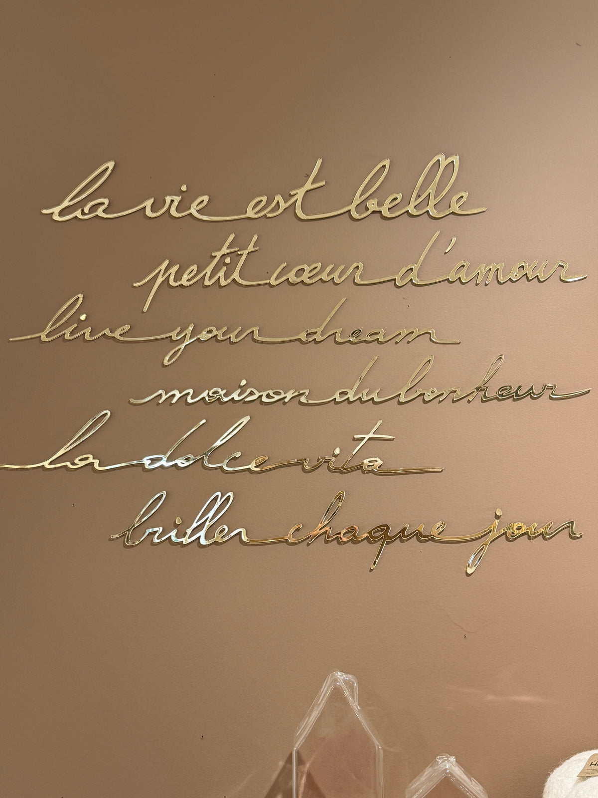 Phrase Maison du Bonheur doré