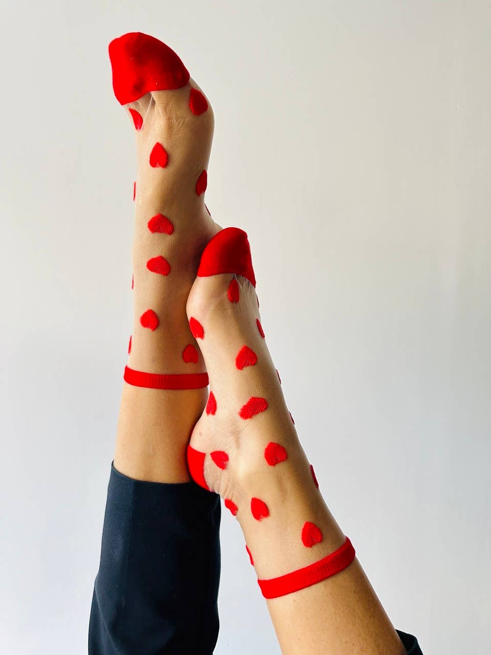 Laure chaussettes avec des coeurs rouge - socquettes