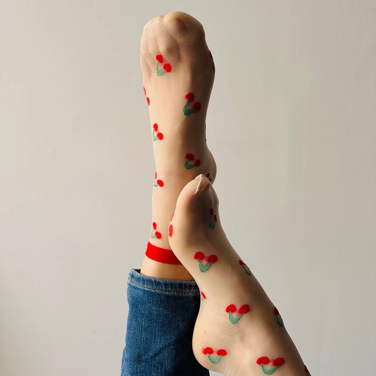 Clémence - Chaussettes fantaisie femme fruits - CERISES