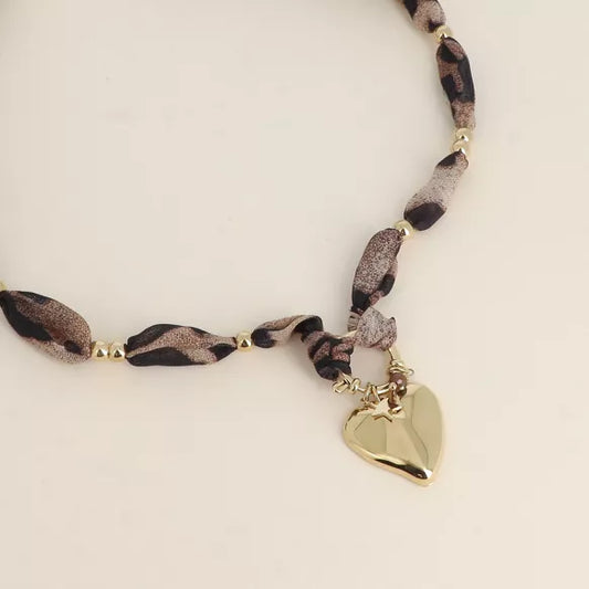 Collier - tissu avec fermoir bouée, pendentifs coeur, étoile, pierre naturelle