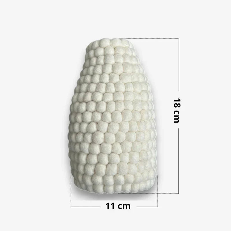Vase boules feutrine blanc