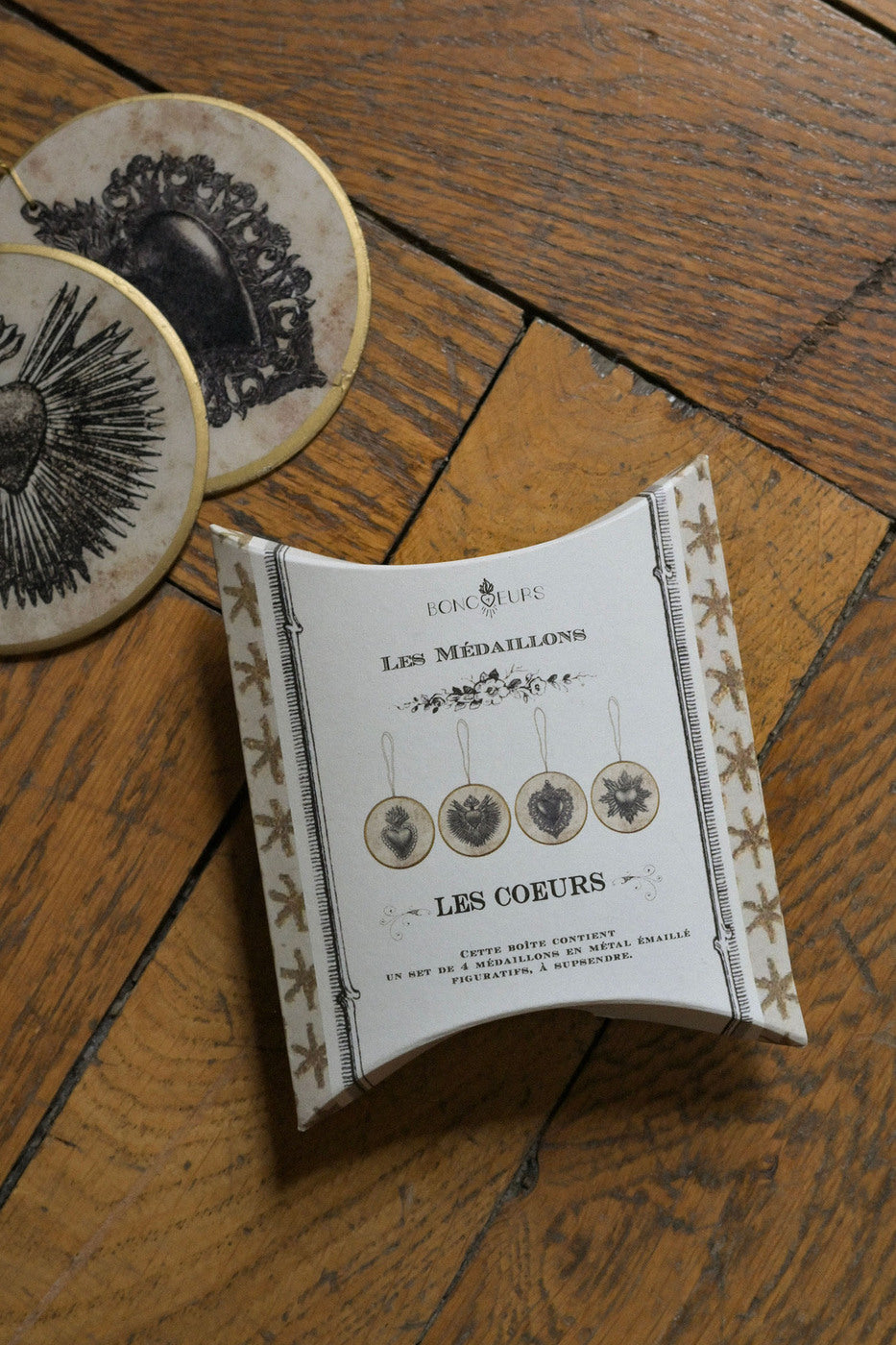 MÉDAILLONS - LES COEURS - SET/4